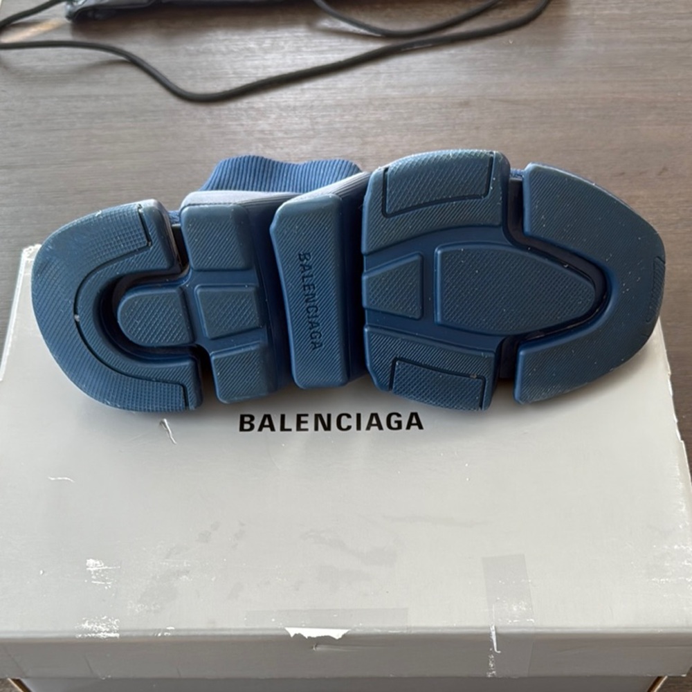 Balenciaga Speed 2.0 Knit Sock Trainer Sneakers in Navy Like New - Picture 5 of 6